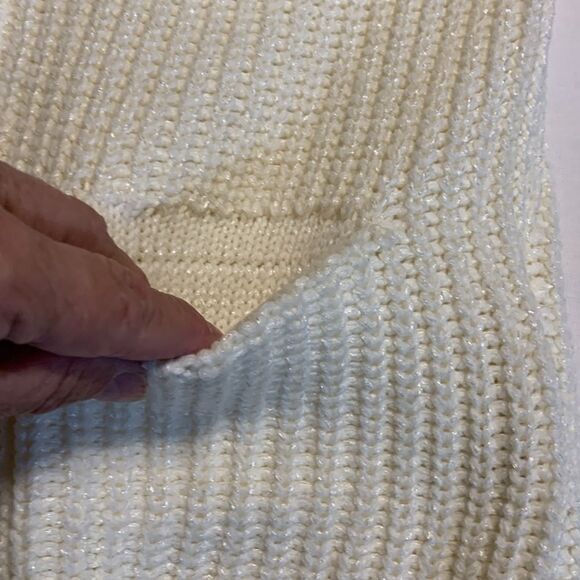 Lauren Conrad Size Medium dressy ivory snap front closure with lace sleeves - Picture 3 of 9